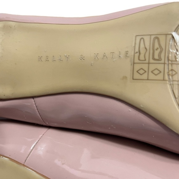 Kelly and Katie Blush Colored Patented Leather 3 1/2” Heels with Bow Size 8.5 - Picture 9 of 13